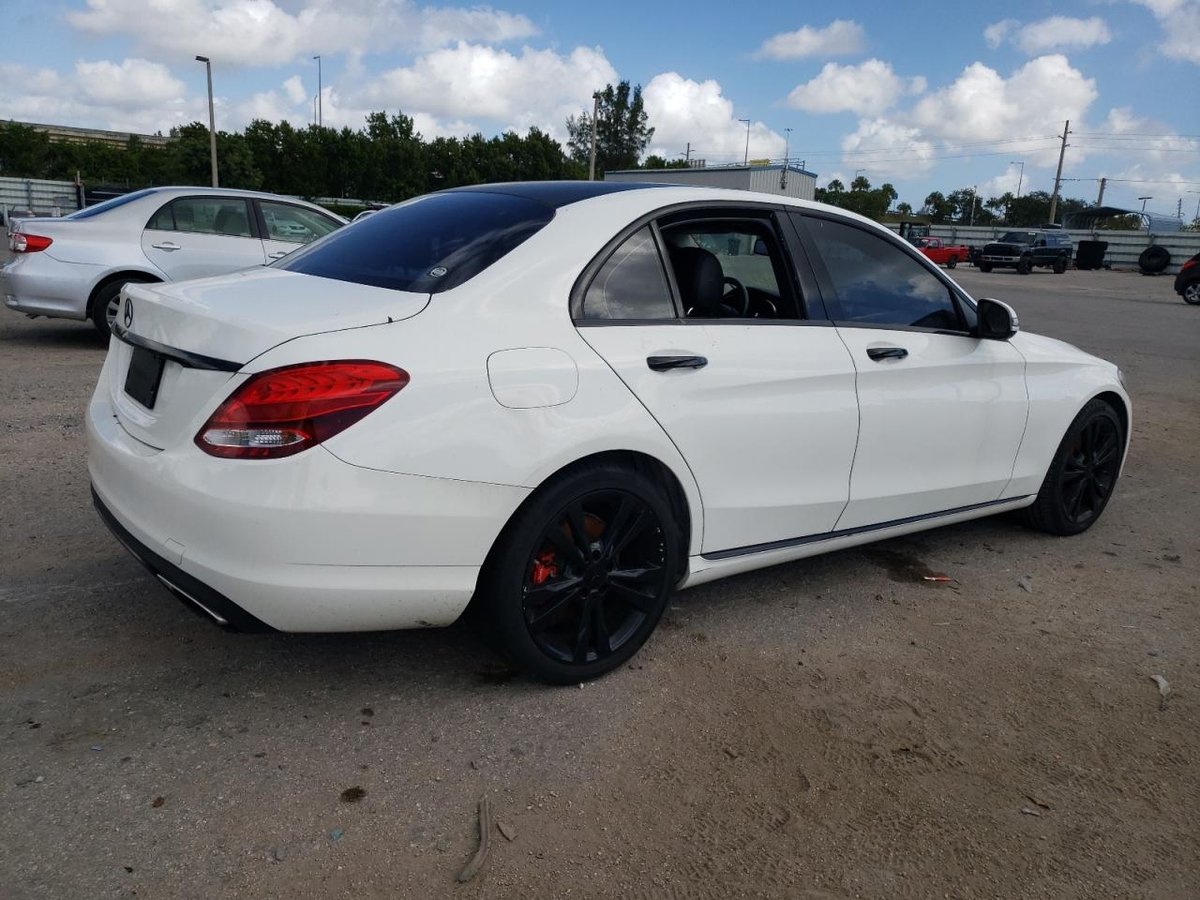 MERCEDES-BENZ  C 300 C 300, 2016