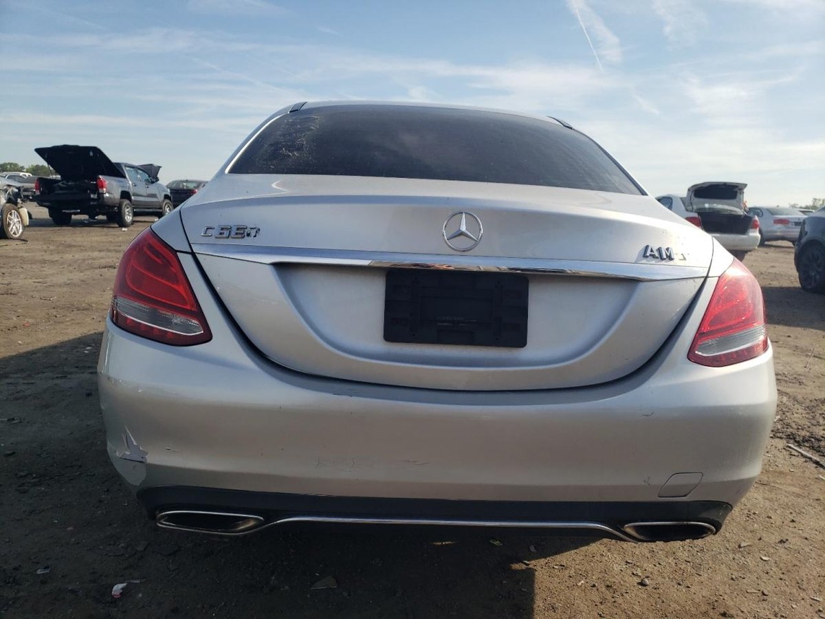 MERCEDES-BENZ  C 300 4MAT, 2015