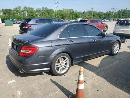 MERCEDES-BENZ  C 300 4MAT, 2014