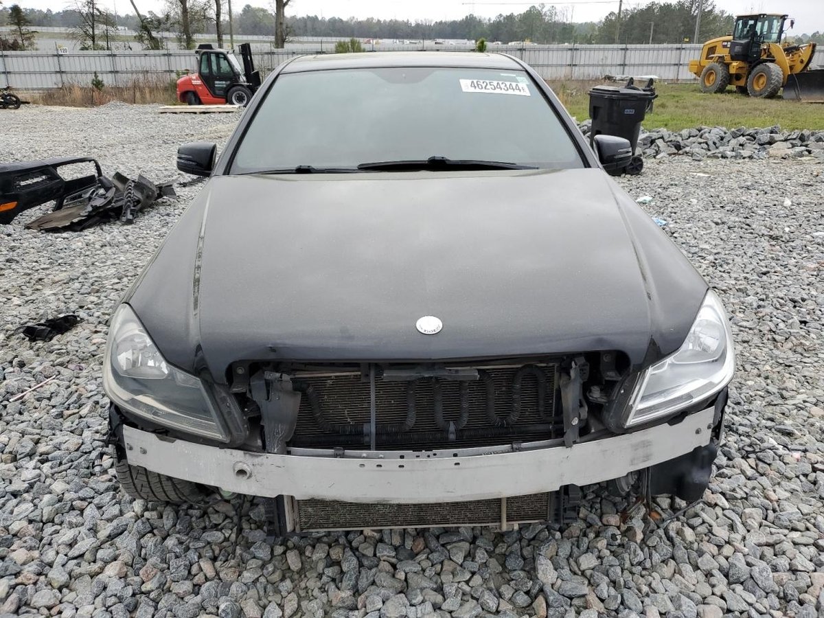 MERCEDES-BENZ  C 300 4MAT, 2014