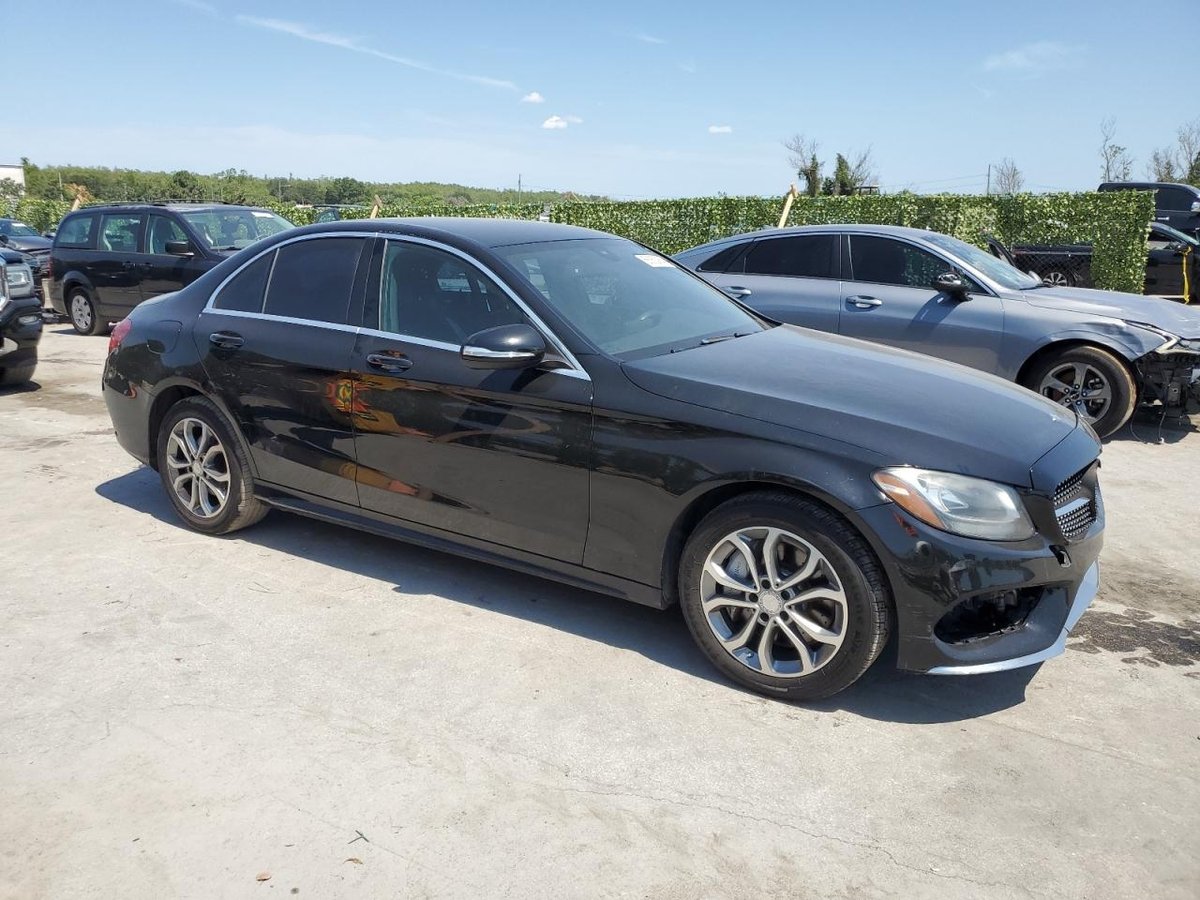MERCEDES-BENZ  C 300 4MAT C 300 4MAT, 2015
