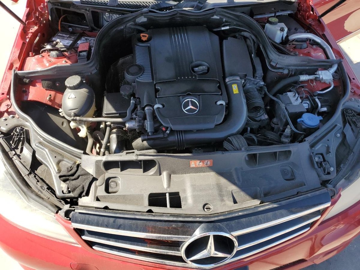 MERCEDES-BENZ  C 250, 2014