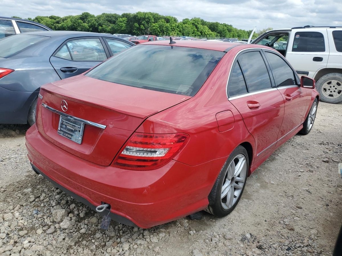 MERCEDES-BENZ  C 250, 2014