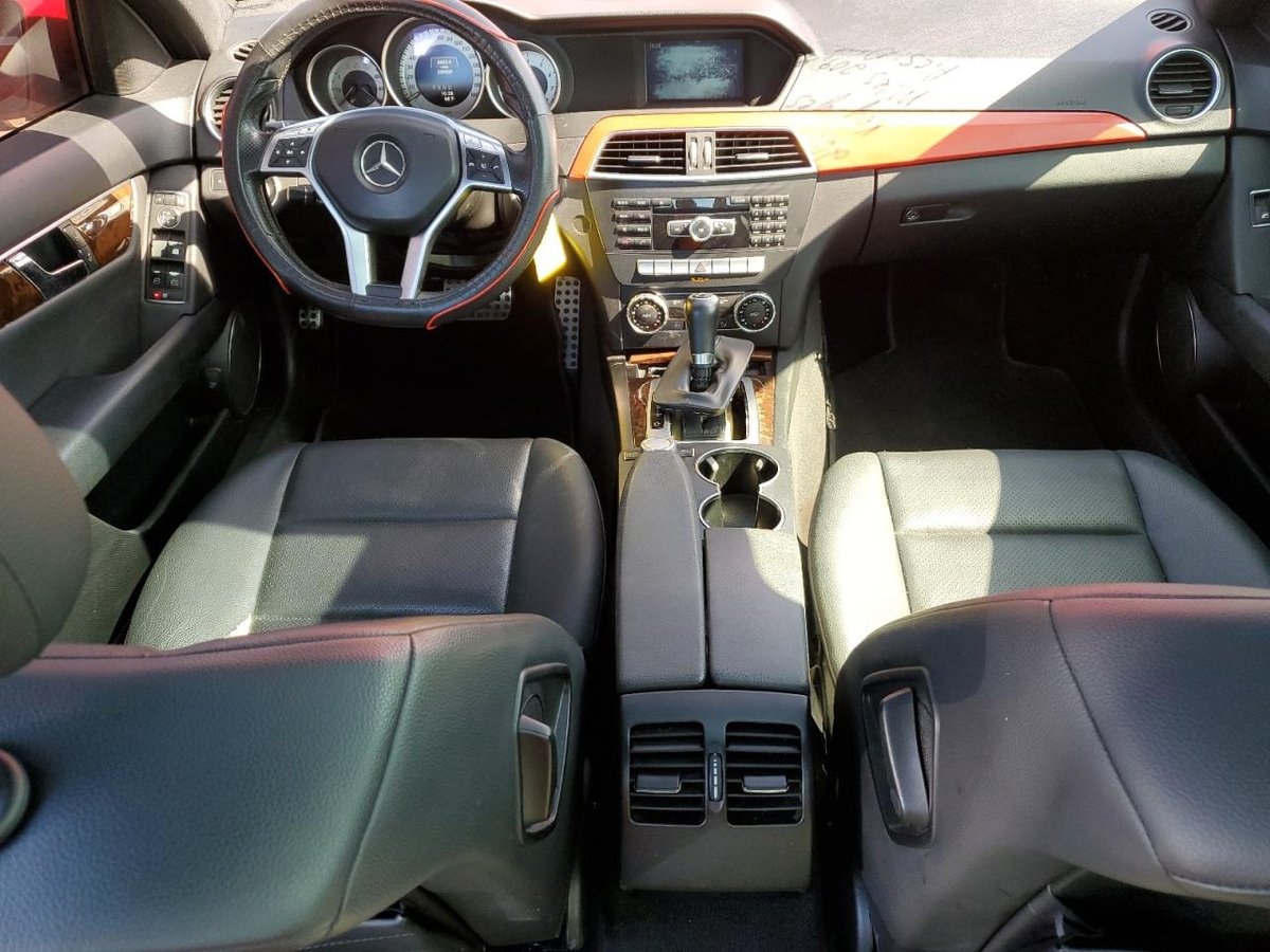 MERCEDES-BENZ  C 250, 2014