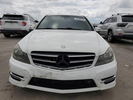 MERCEDES-BENZ  C 250, 2014