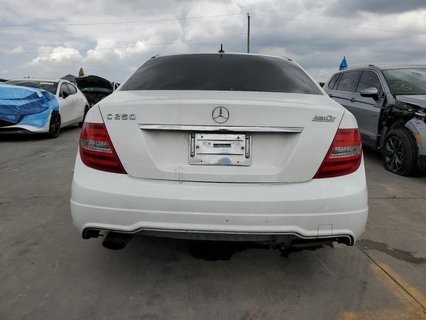 MERCEDES-BENZ  C 250, 2014