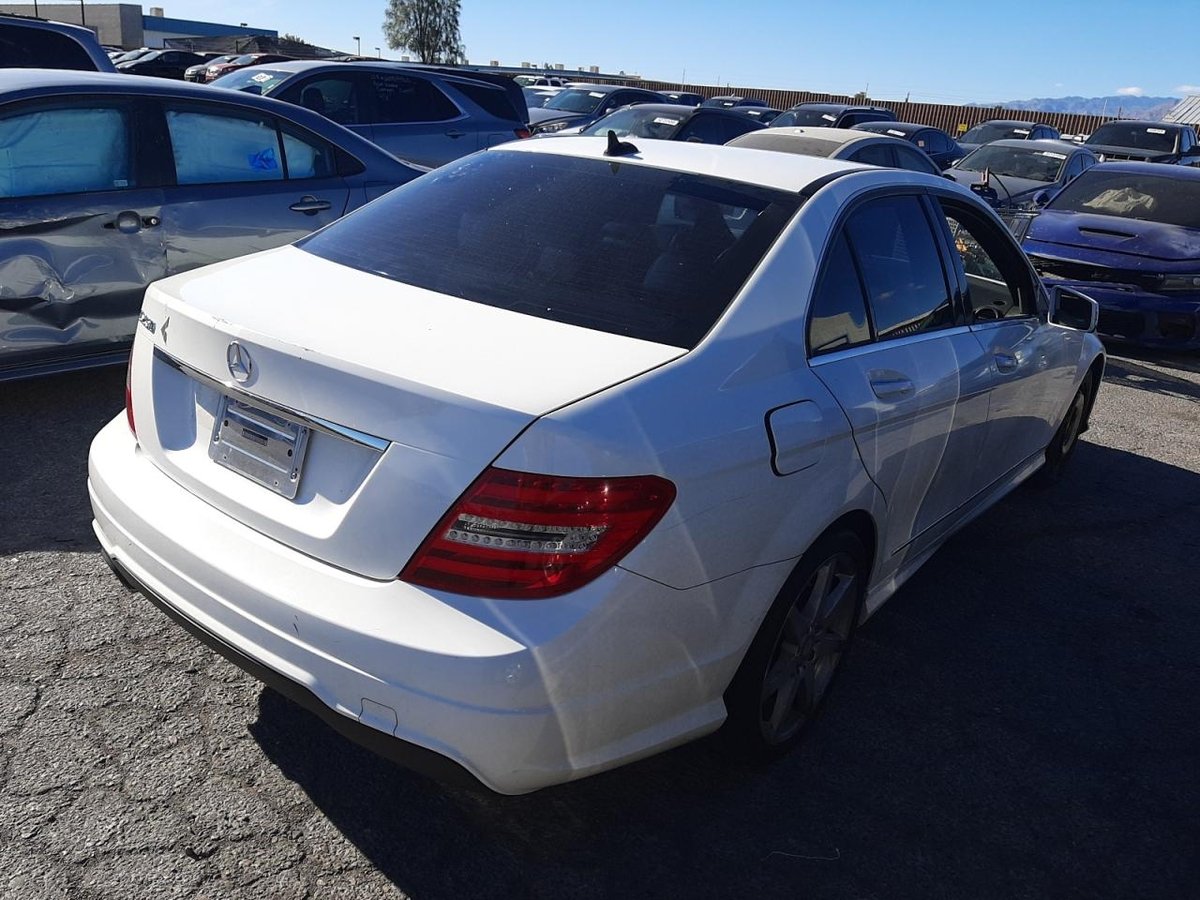 MERCEDES-BENZ  C 250, 2014