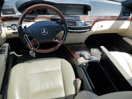 MERCEDES-BENZ  S 550, 2013