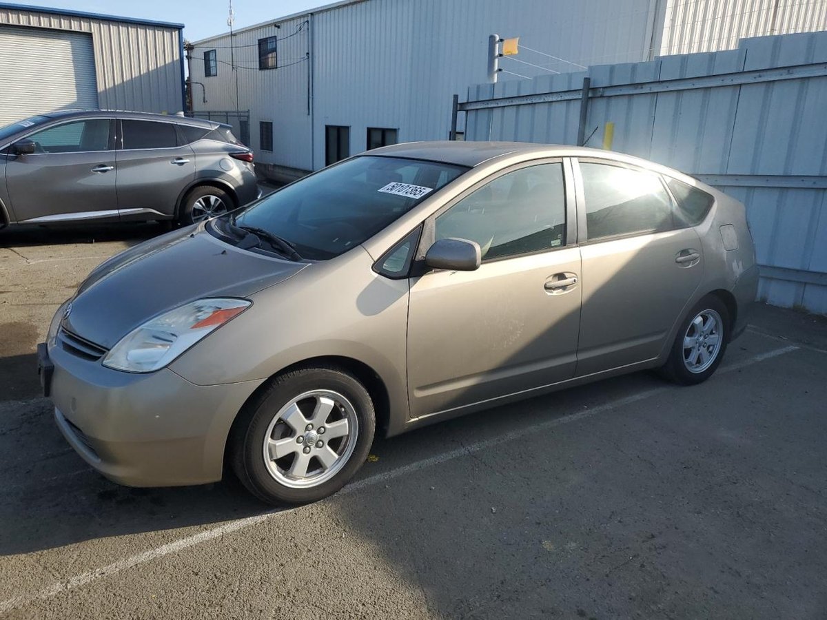 TOYOTA PRIUS , 2004