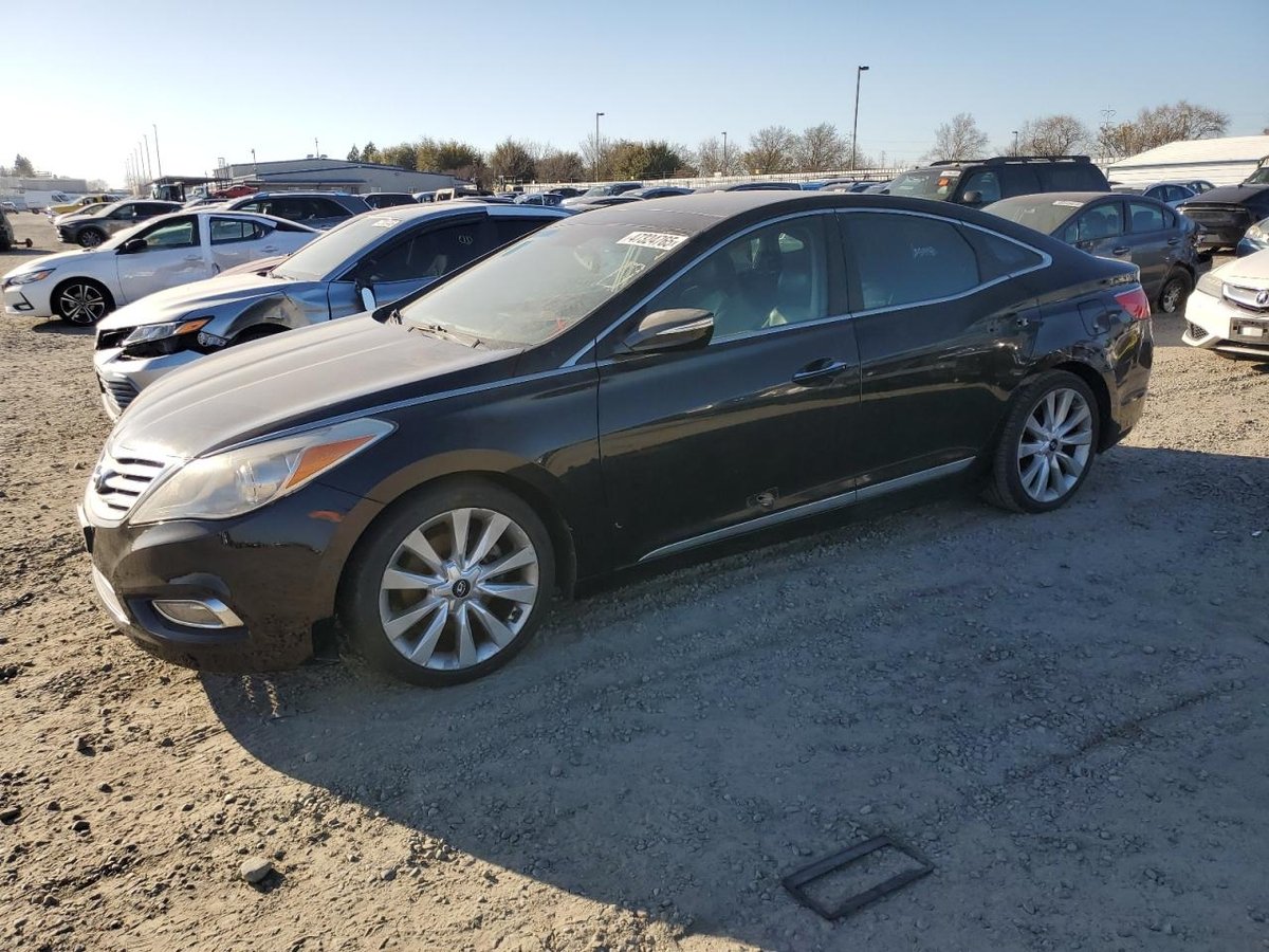 HYUNDAI AZERA , 2012