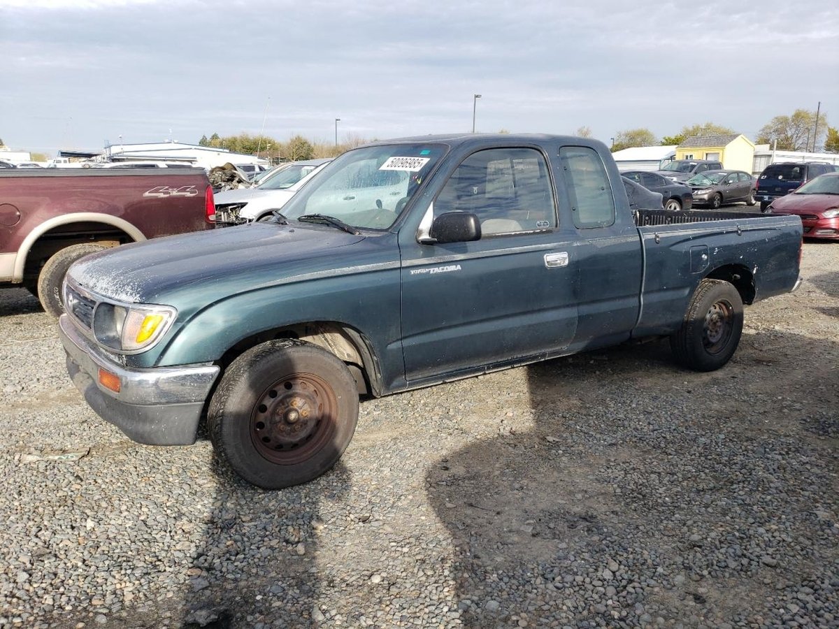 TOYOTA TACOMA , 1995