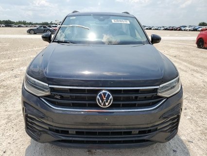 VOLKSWAGEN  TIGUAN SE, 2023