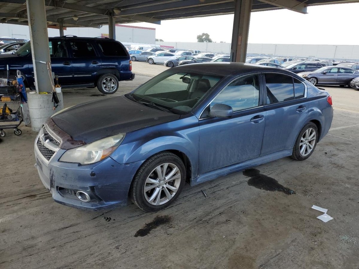 SUBARU LEGACY , 2013