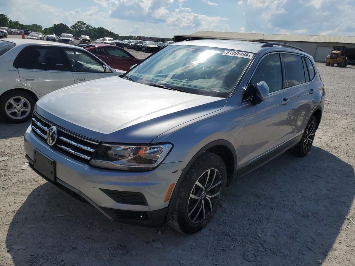 VOLKSWAGEN  TIGUAN SE, 2021