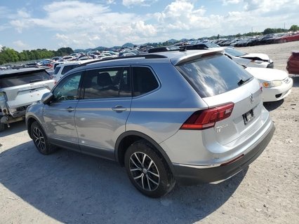 VOLKSWAGEN  TIGUAN SE, 2021