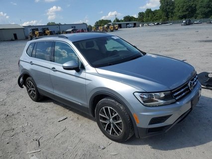 VOLKSWAGEN  TIGUAN SE, 2021