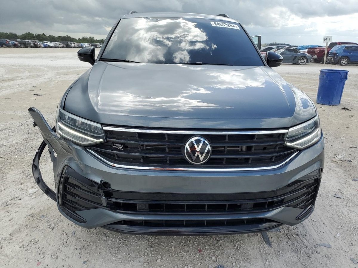 VOLKSWAGEN  TIGUAN SE, 2023