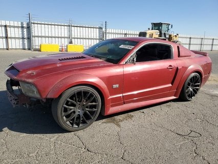 MUSTANG 