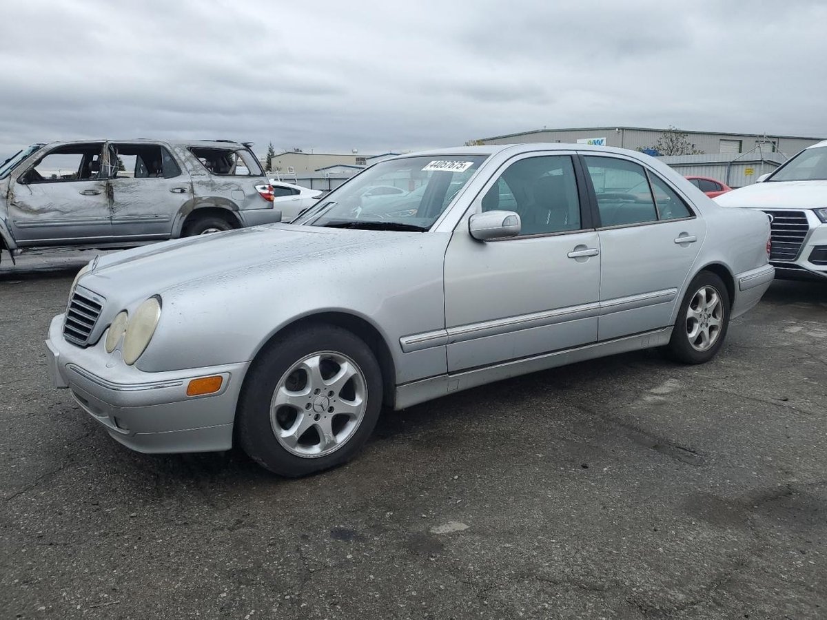 MERCEDES-BENZ  E-CLASS , 2002