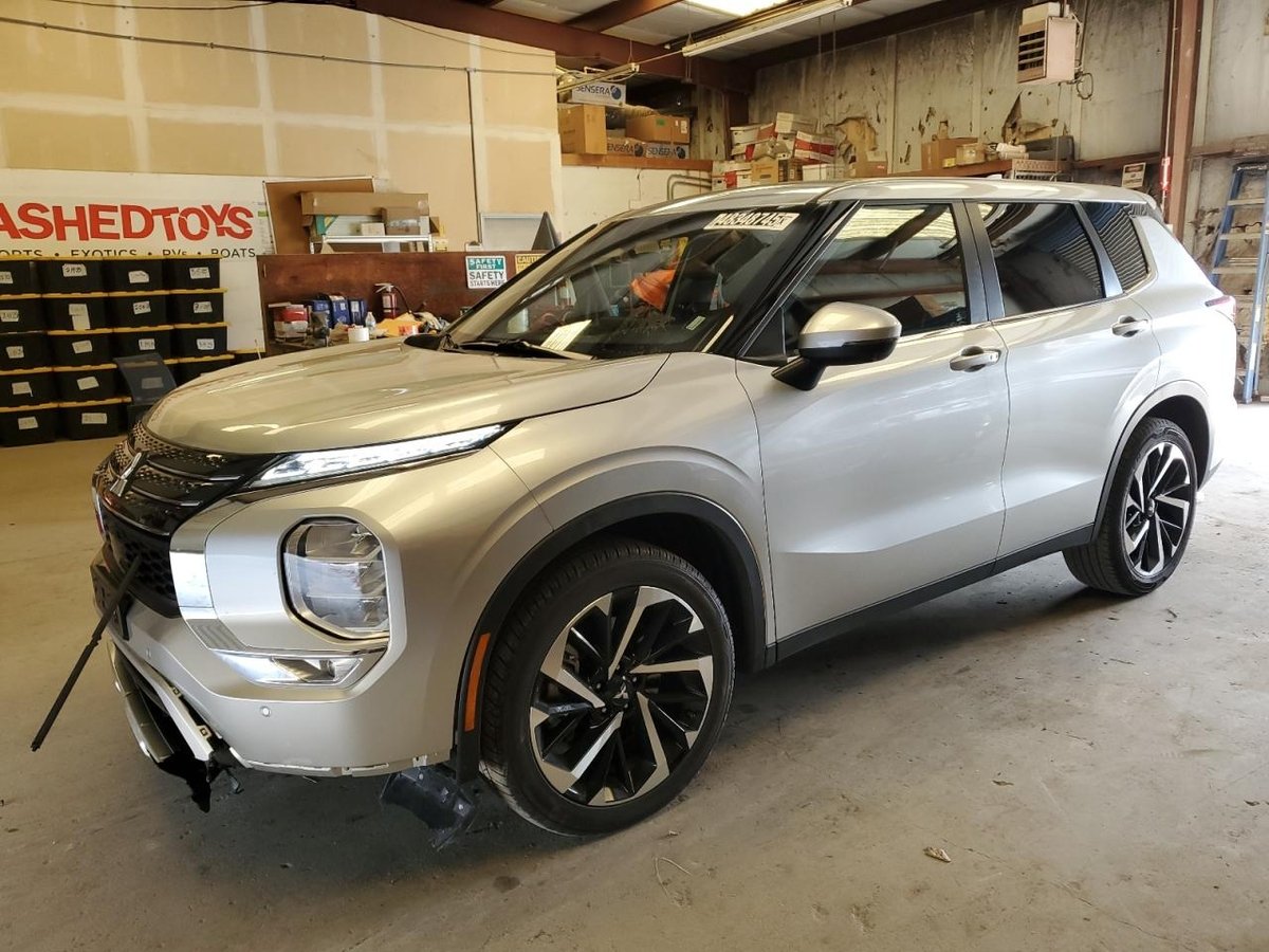 MITSUBISHI OUTLANDER , 2024