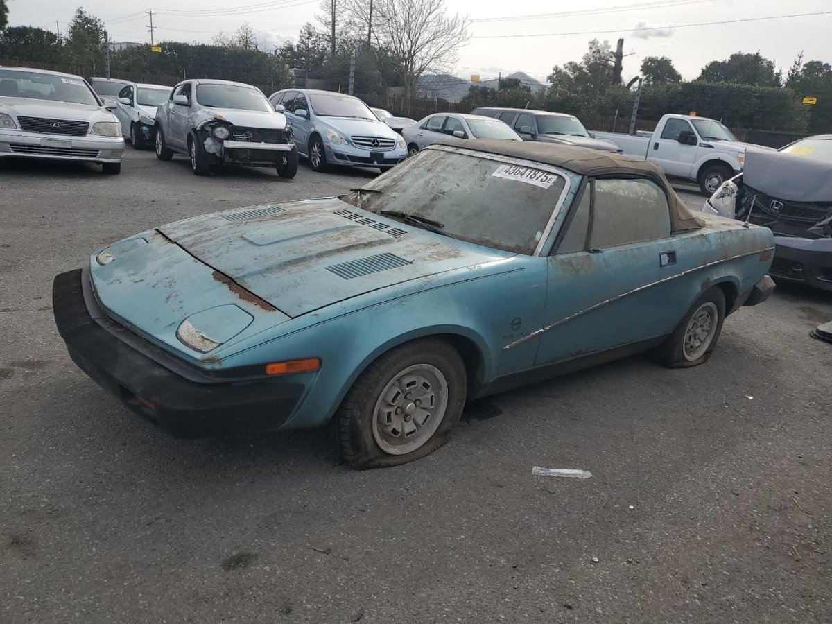 TRIUMPH CAR TR8 , 1980