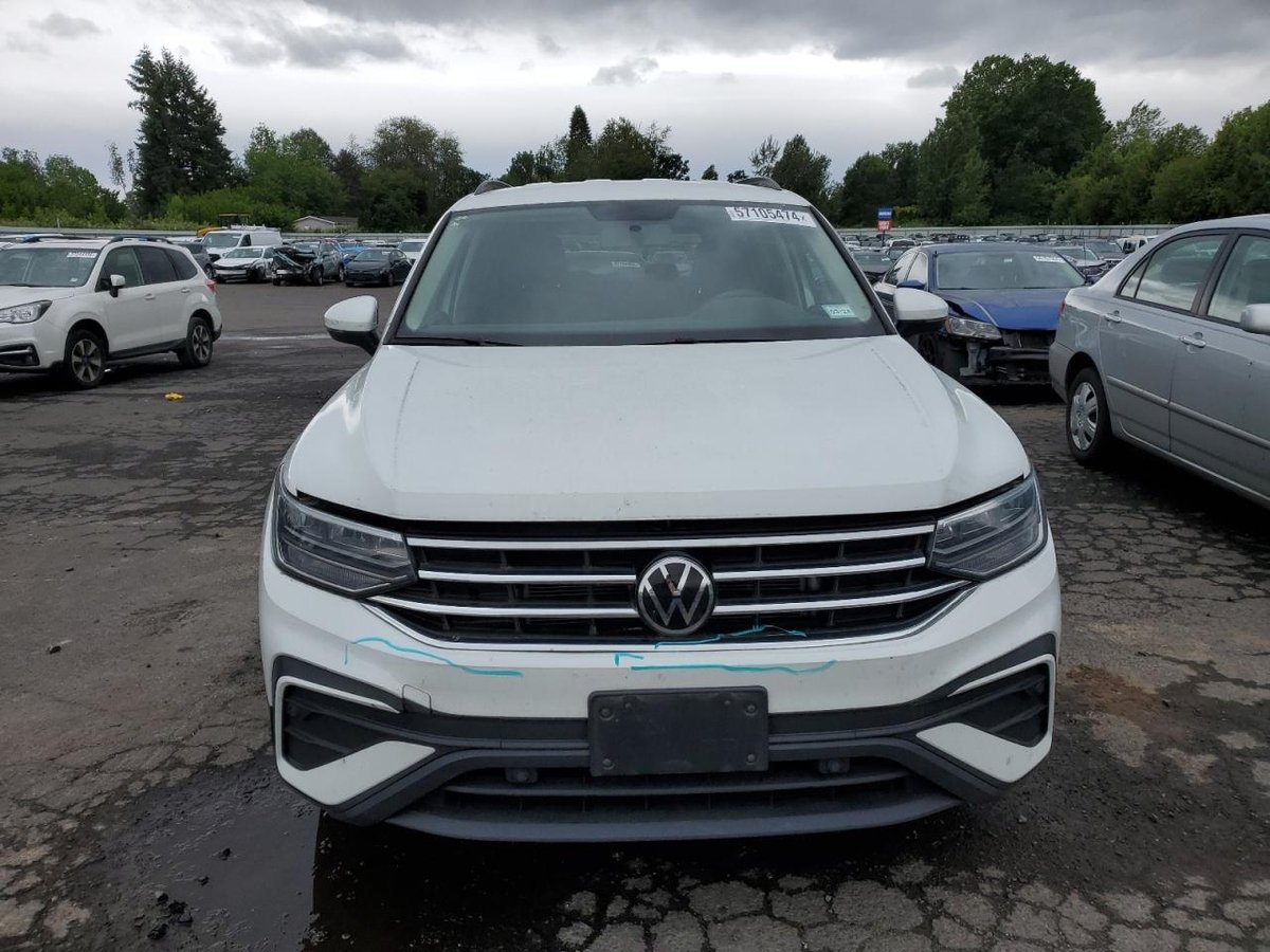 VOLKSWAGEN  TIGUAN S, 2022