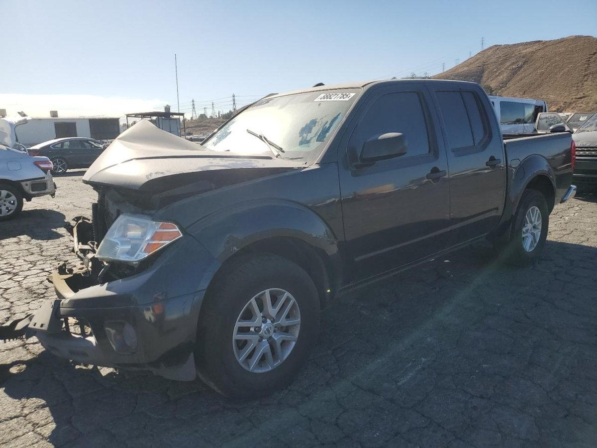 NISSAN FRONTIER , 2016