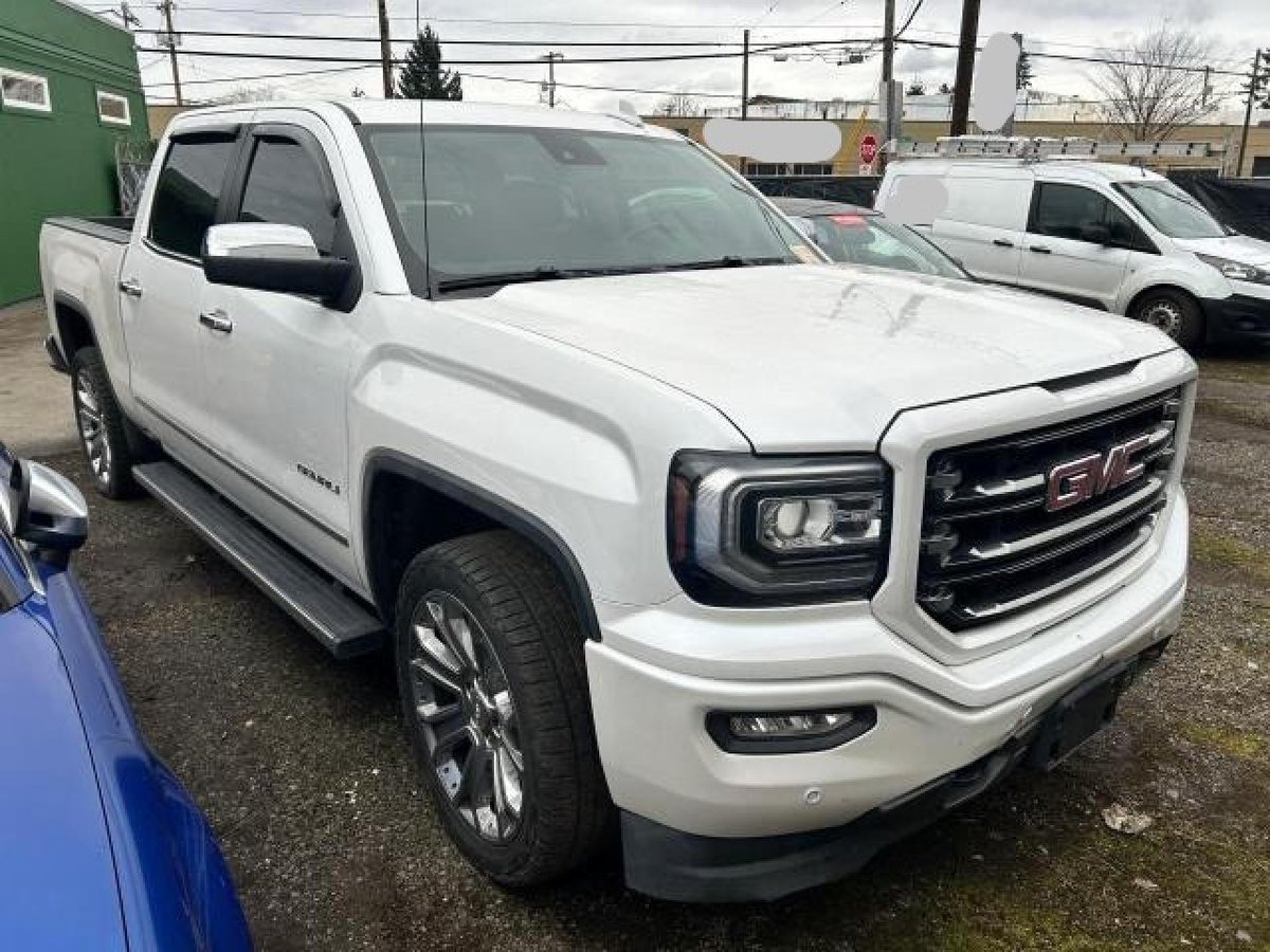 GMC SIERRA , 2017
