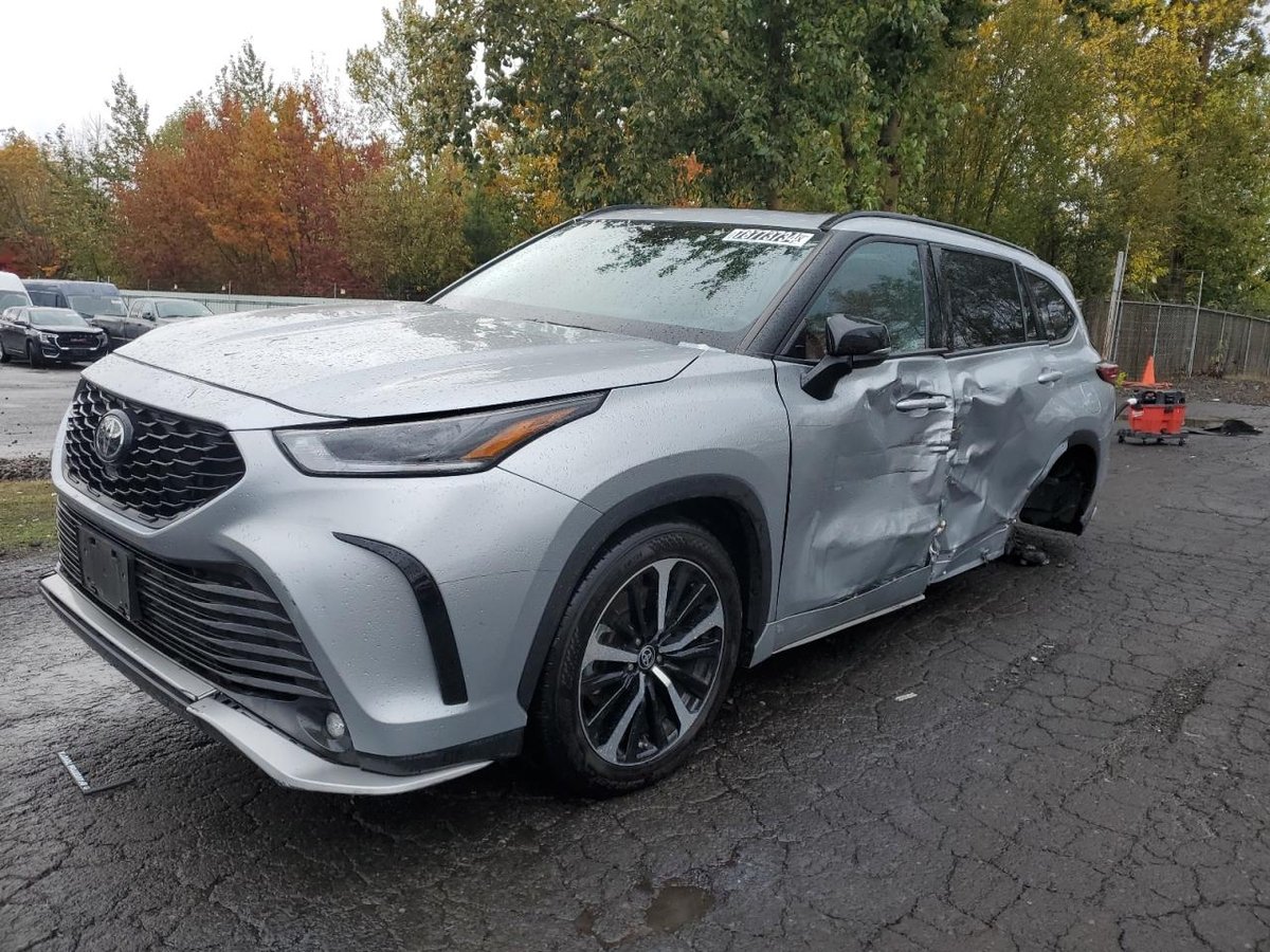 TOYOTA HIGHLANDER , 2022