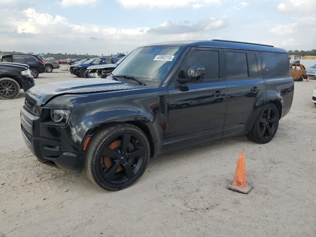 LAND ROVER DEFENDER , 2023