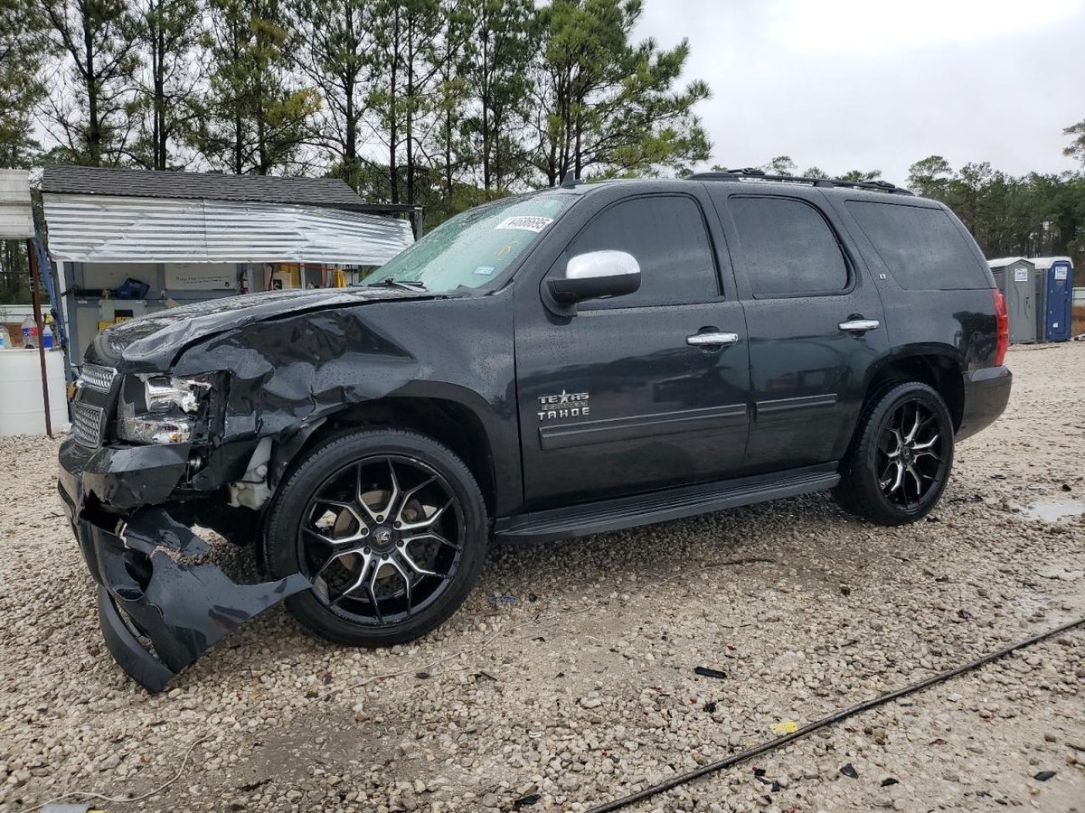 CHEVROLET TAHOE , 2010