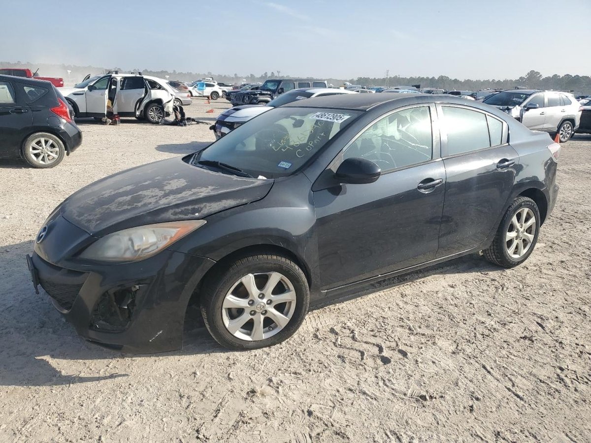 MAZDA 3 , 2011