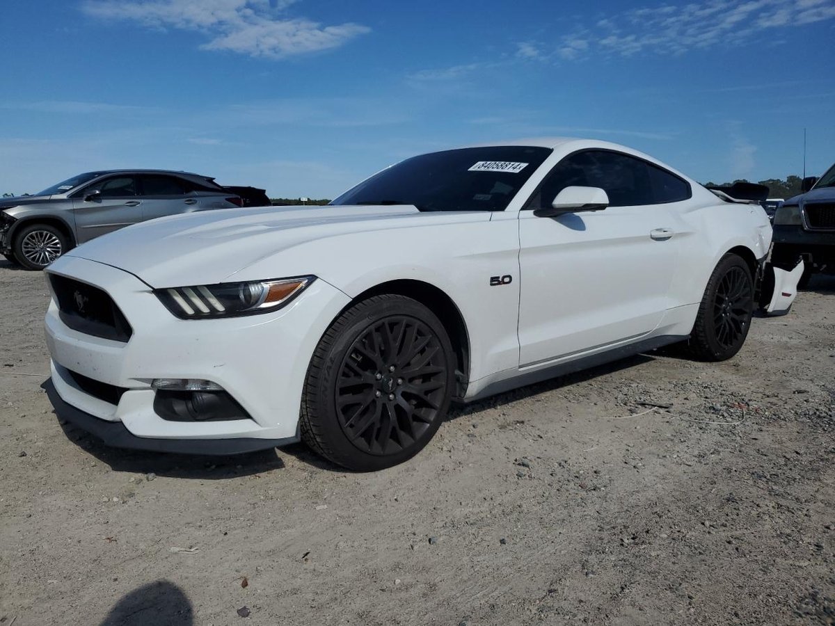 FORD MUSTANG , 2017
