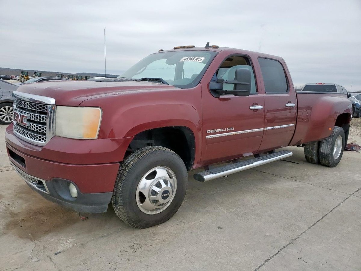 GMC SIERRA , 2013