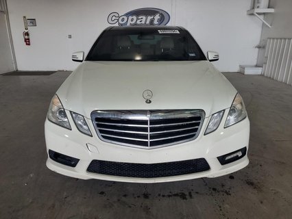 MERCEDES-BENZ  E 350 BLUE, 2011