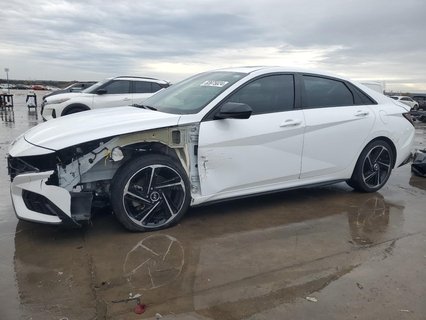ELANTRA 