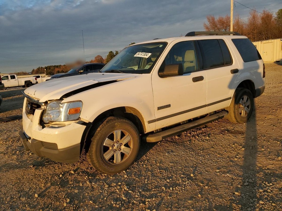 FORD EXPLORER , 2006