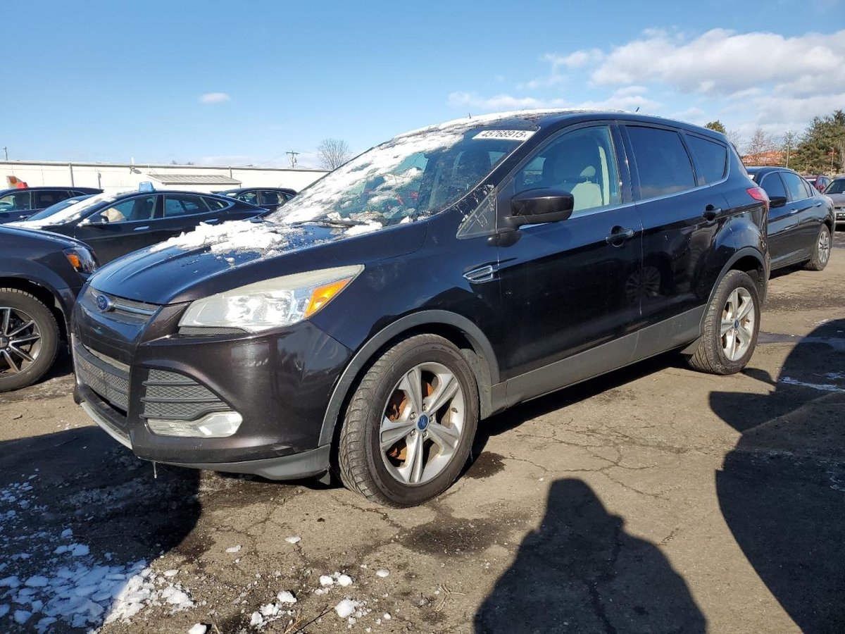 FORD ESCAPE , 2013