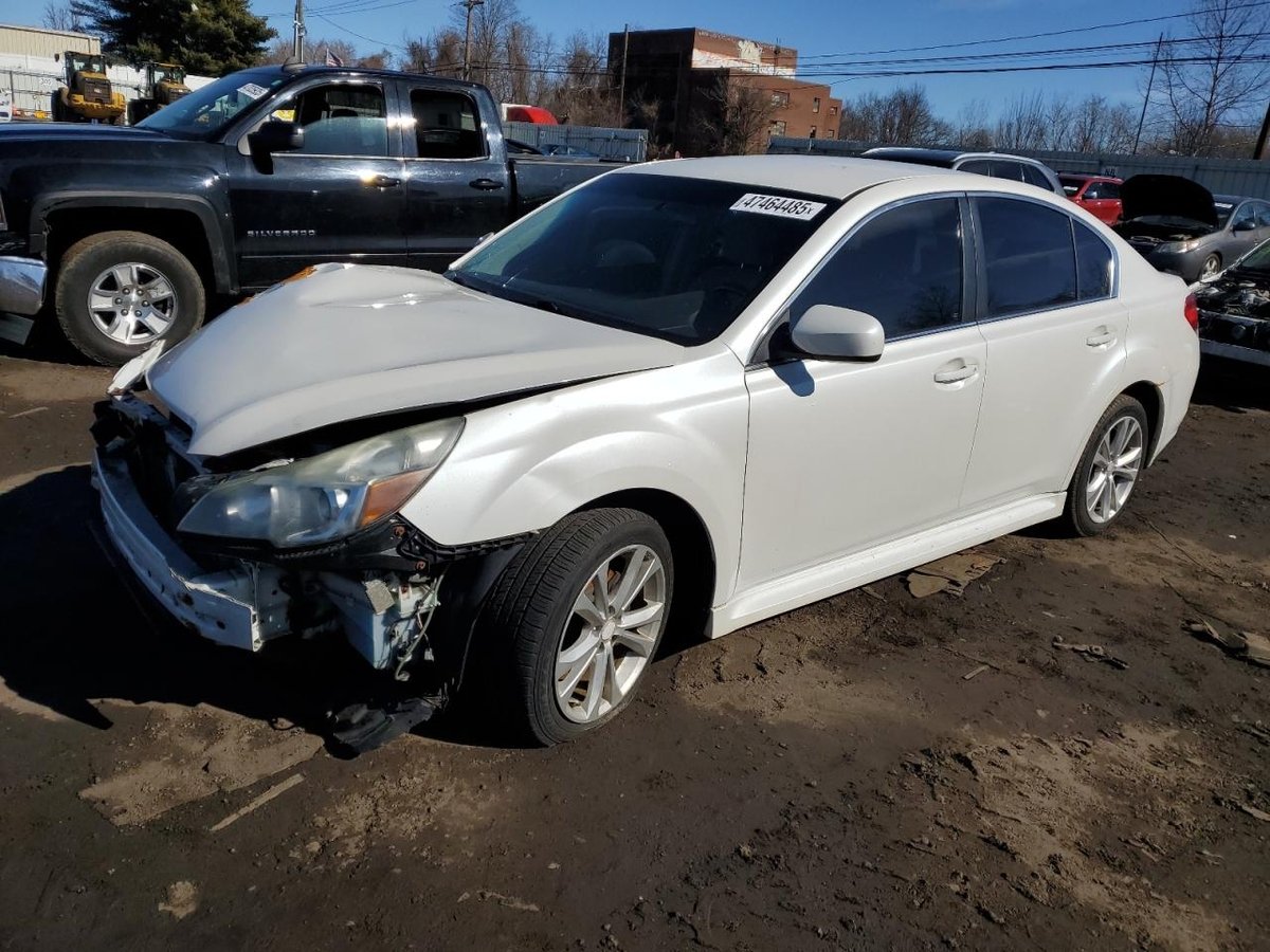 SUBARU LEGACY , 2013