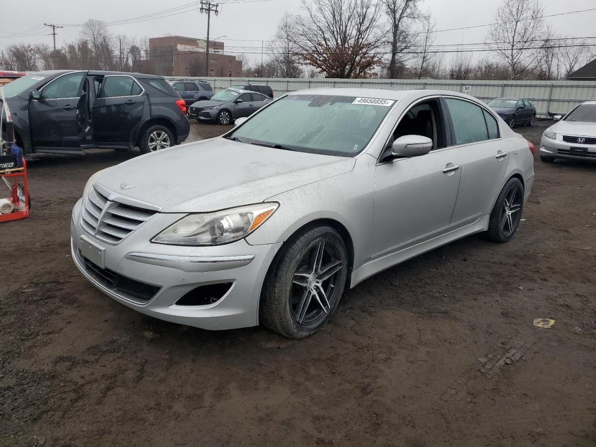 HYUNDAI GENESIS , 2012
