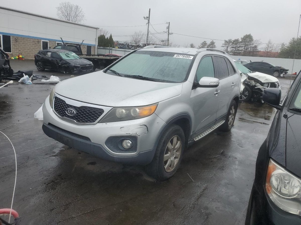 KIA SORENTO , 2011