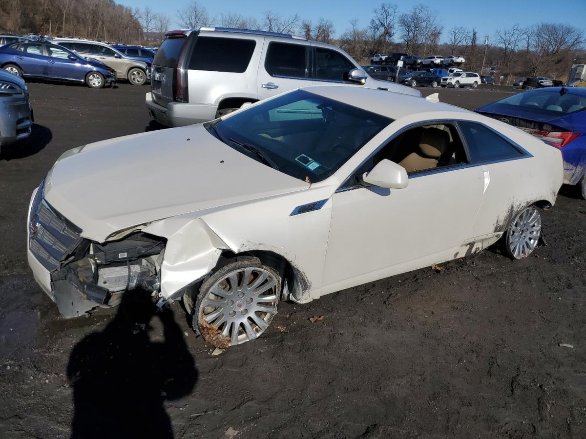 CADILLAC CTS , 2011
