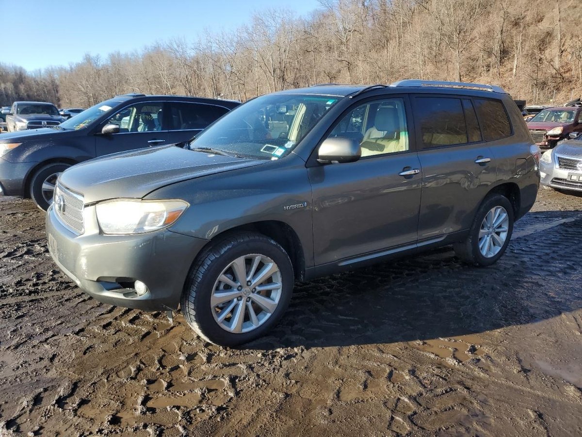 TOYOTA HIGHLANDER , 2010