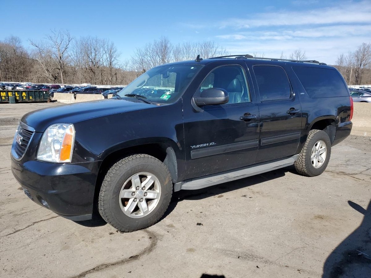 GMC YUKON , 2013