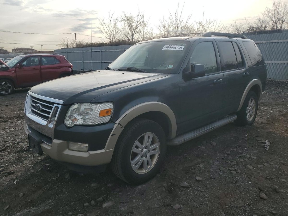 FORD EXPLORER , 2010