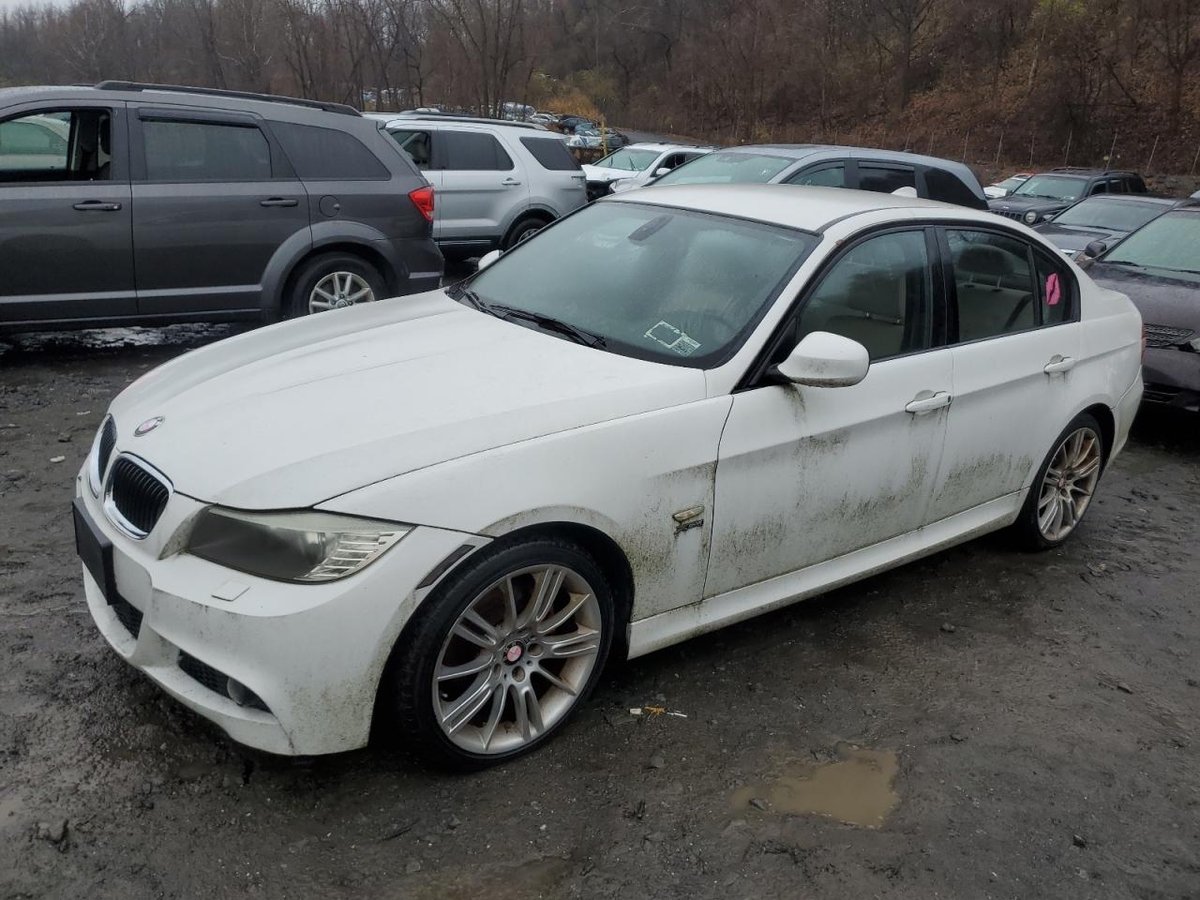 BMW 3 SERIES , 2011