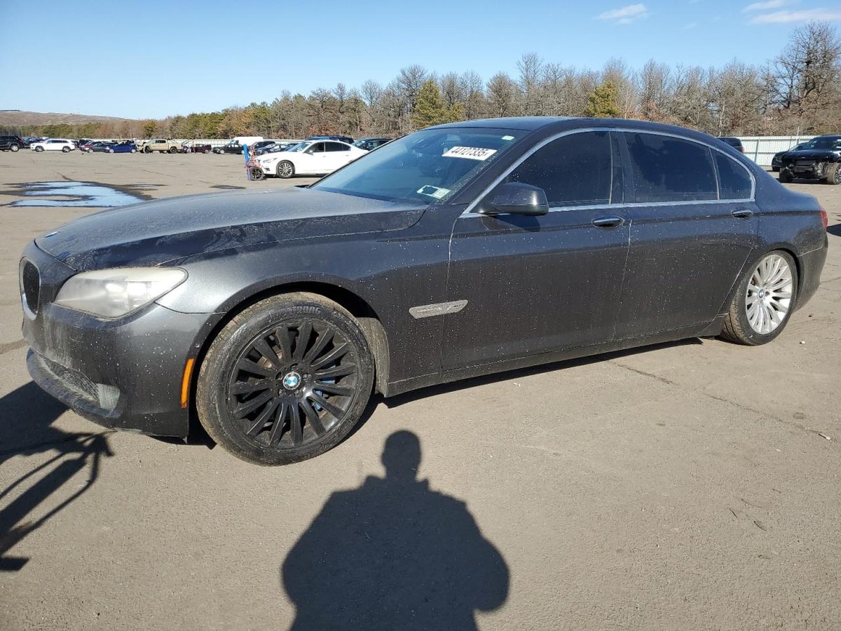 BMW 7 SERIES , 2012