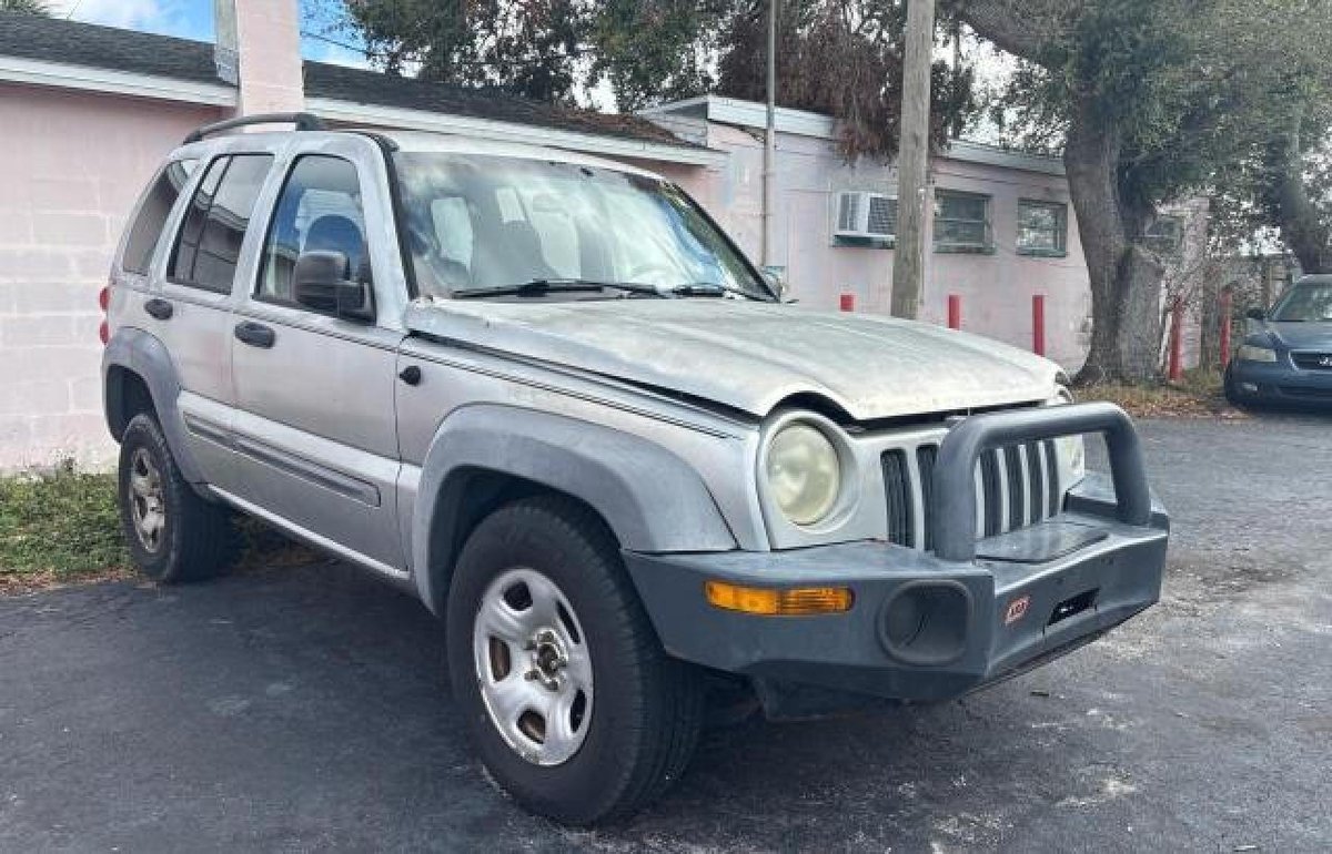 JEEP LIBERTY , 2002