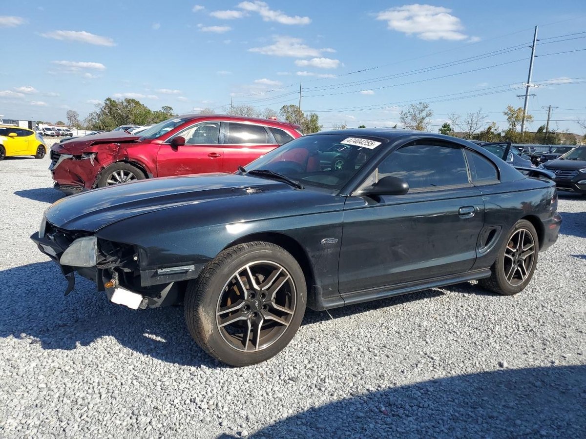 FORD MUSTANG , 1998