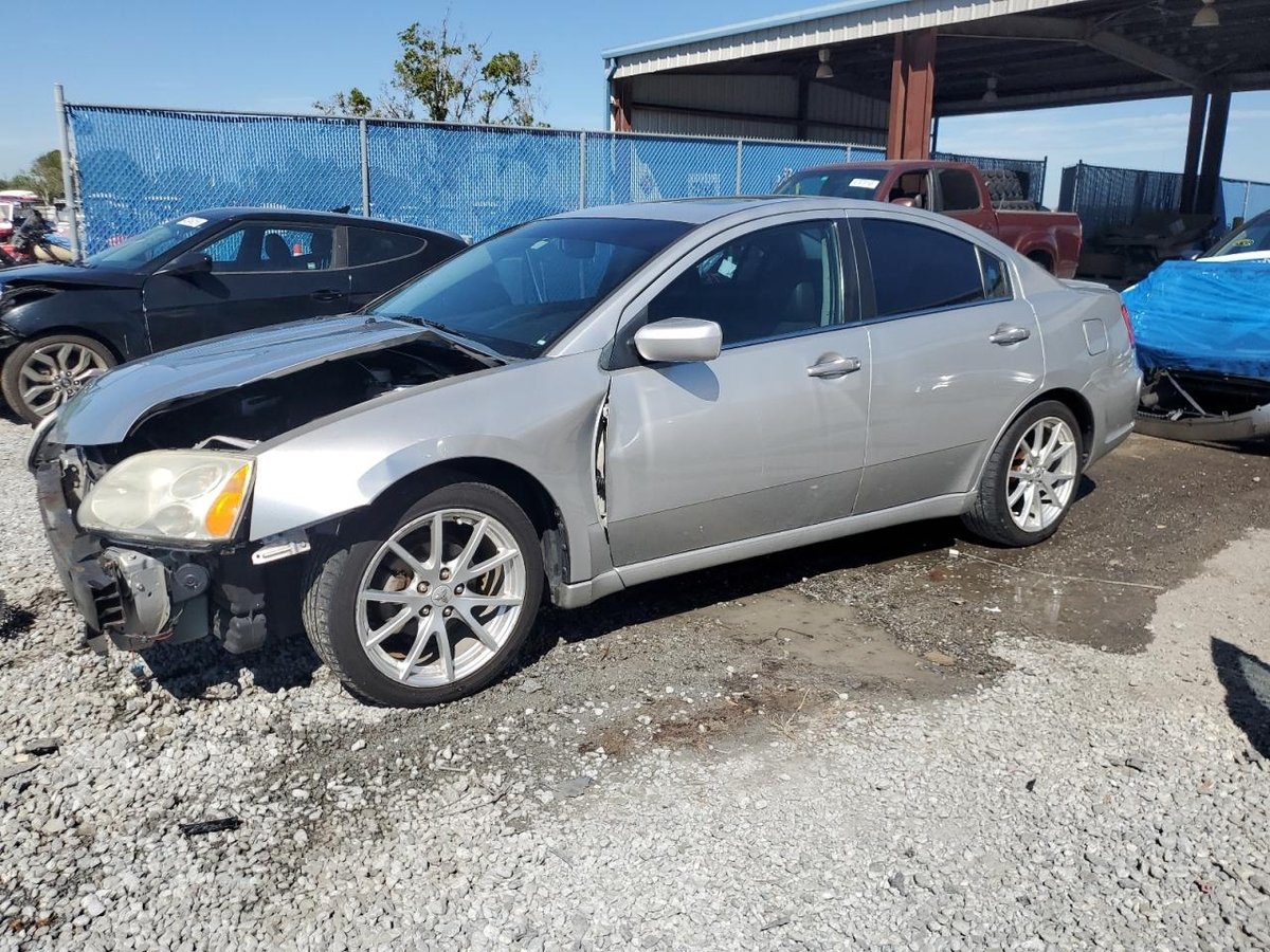 MITSUBISHI GALANT , 2011